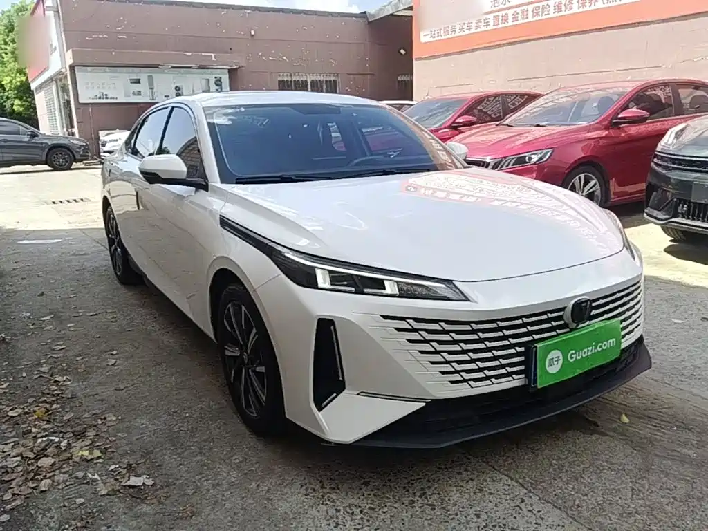 Changan Yida — миниатюра 4