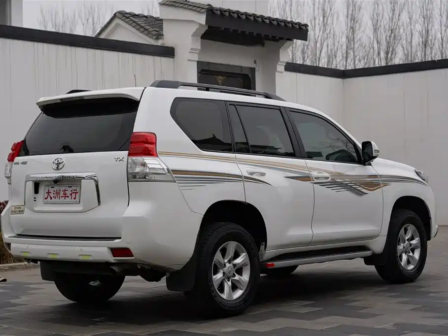 Toyota Land Cruiser Prado 2010 4.0L AT TX-L