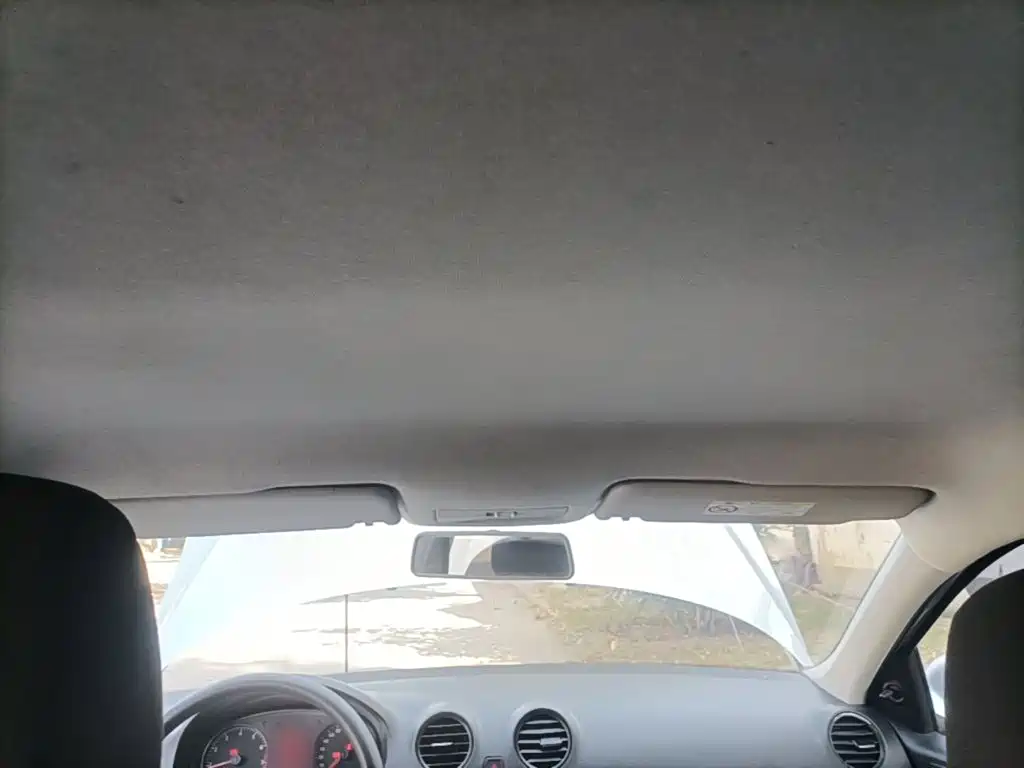 Volkswagen Jetta — миниатюра 18