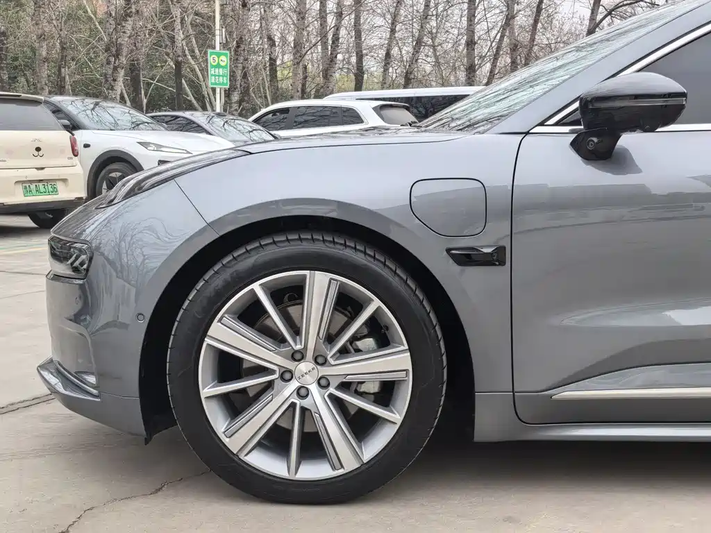 ZEEKR EXTREME KRYPTON 001