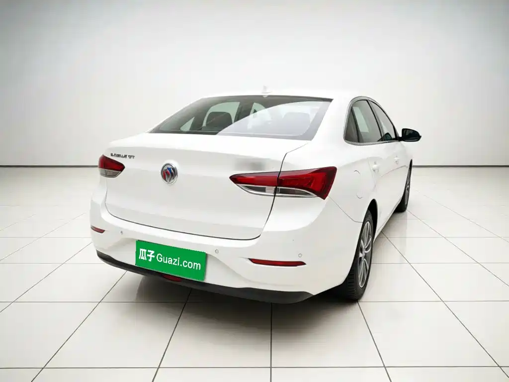 Buick Excelle — миниатюра 6