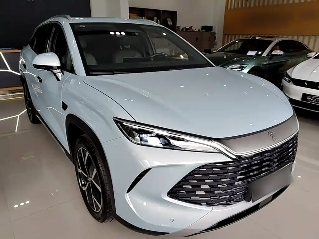 BYD L DM-i — миниатюра 4