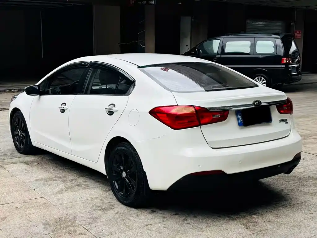 Kia K3 — миниатюра 5