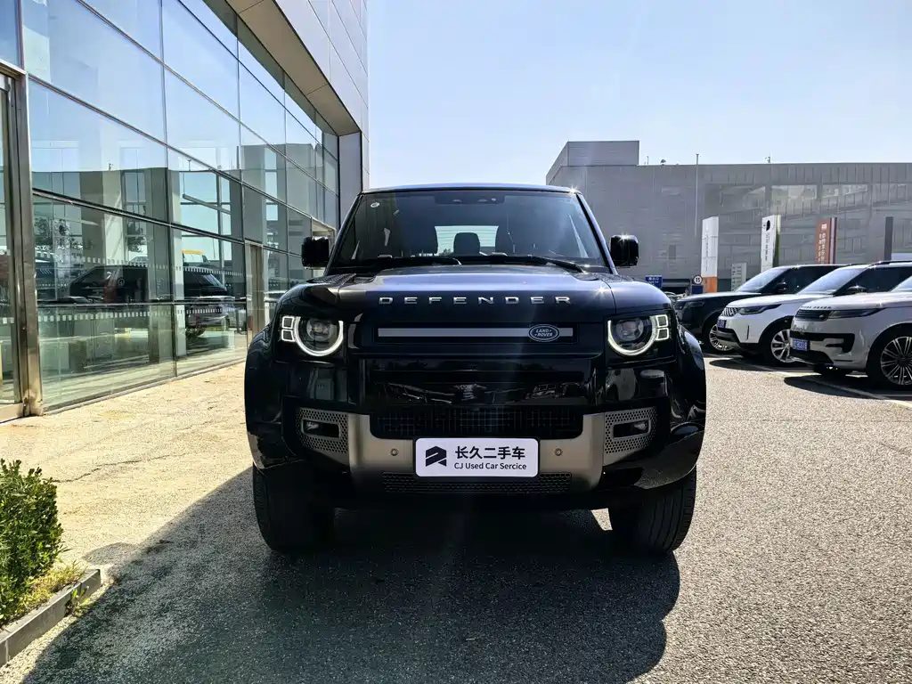 Land Rover Defender — миниатюра 2