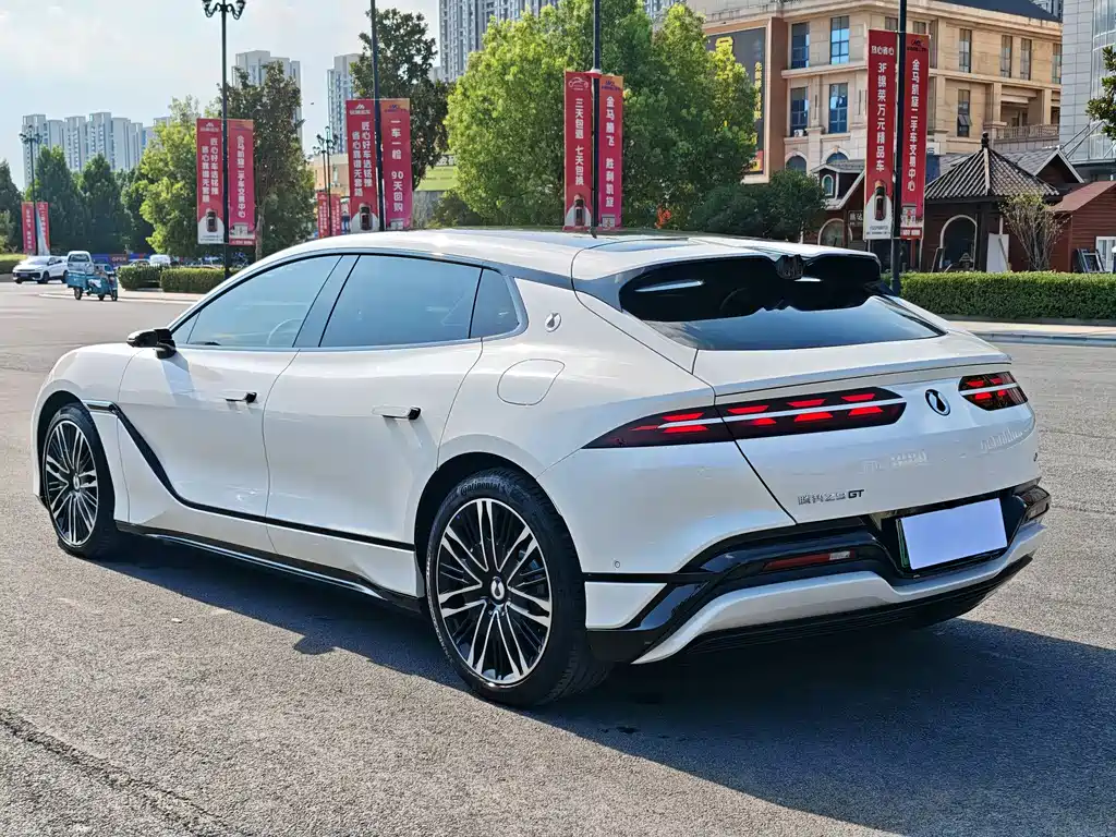 Denza Z9GT 2024 1100 Ultra