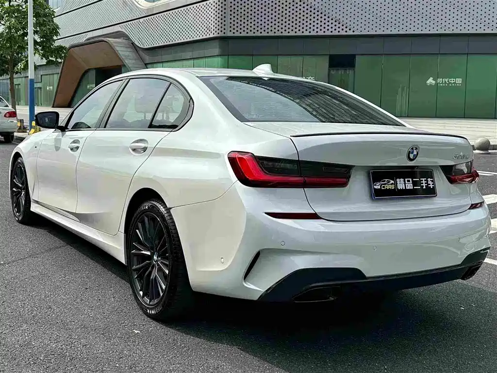BMW 3 Series — миниатюра 9