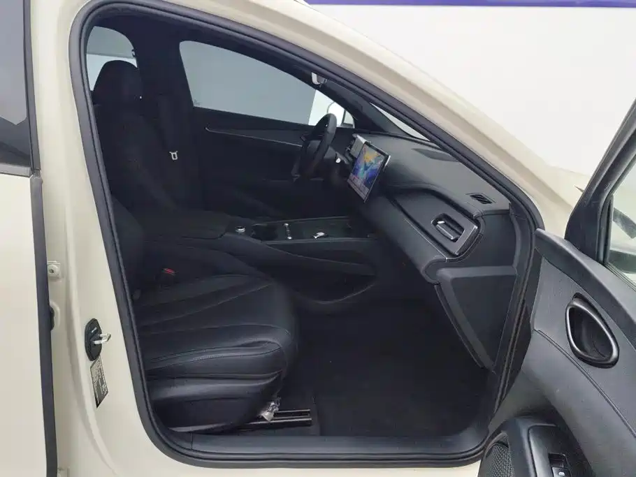 BYD Seal 06 DM-i Touring — миниатюра 8