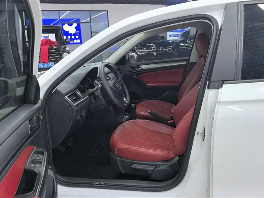 Volkswagen Bora 2019 1.5L MT Fashion VI