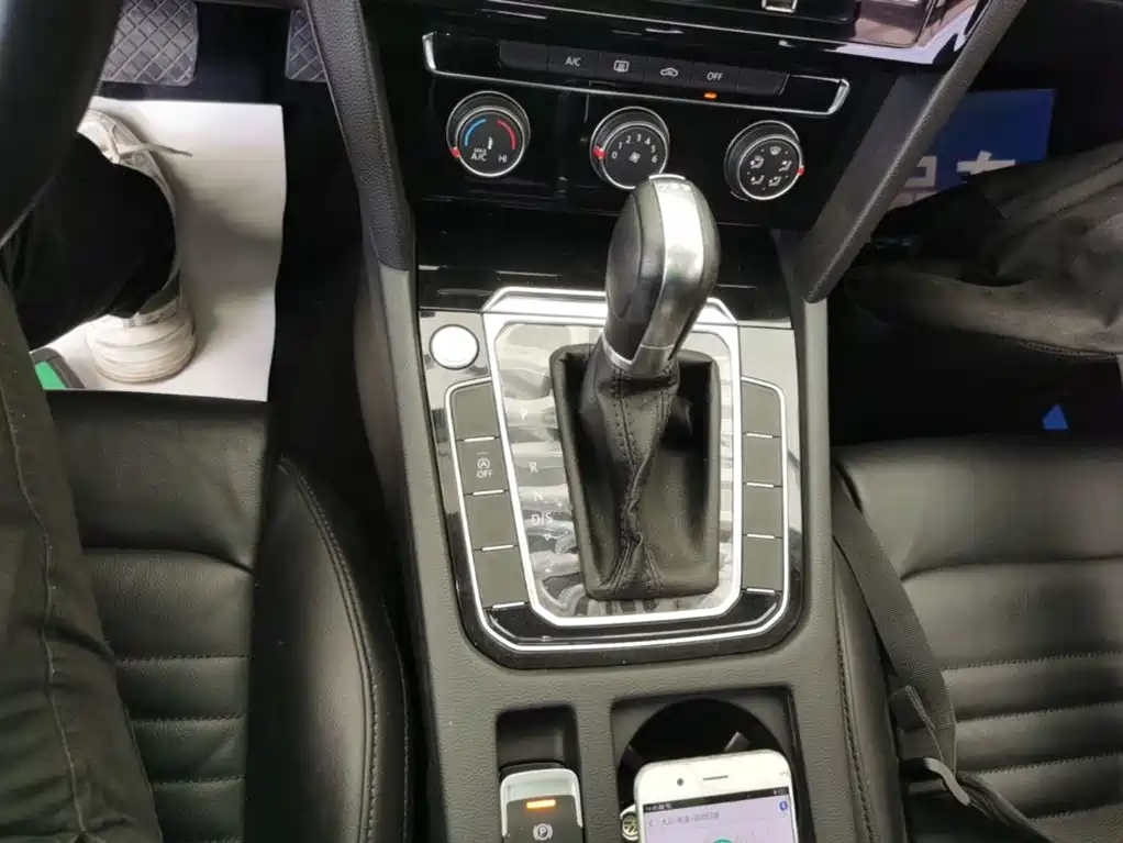 Volkswagen Magotan — миниатюра 14