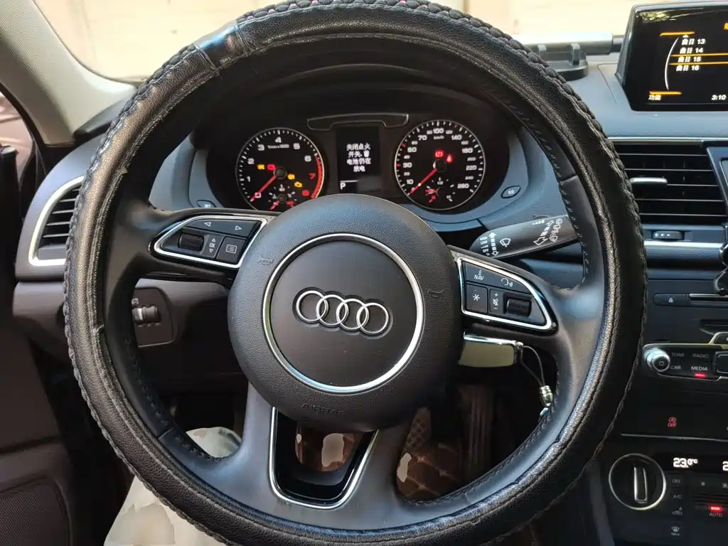 Audi Q3 — миниатюра 6