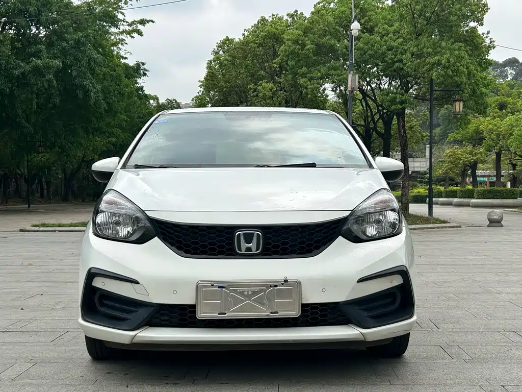 Honda Fit - фото 2
