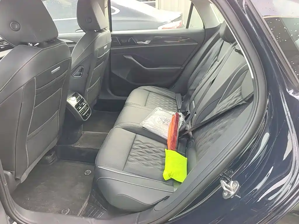 Volkswagen Magotan — миниатюра 17