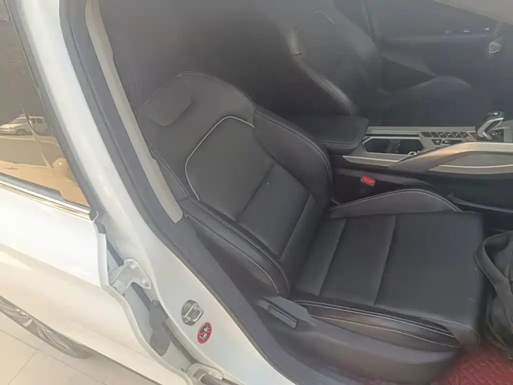 Geely Binyue — миниатюра 25