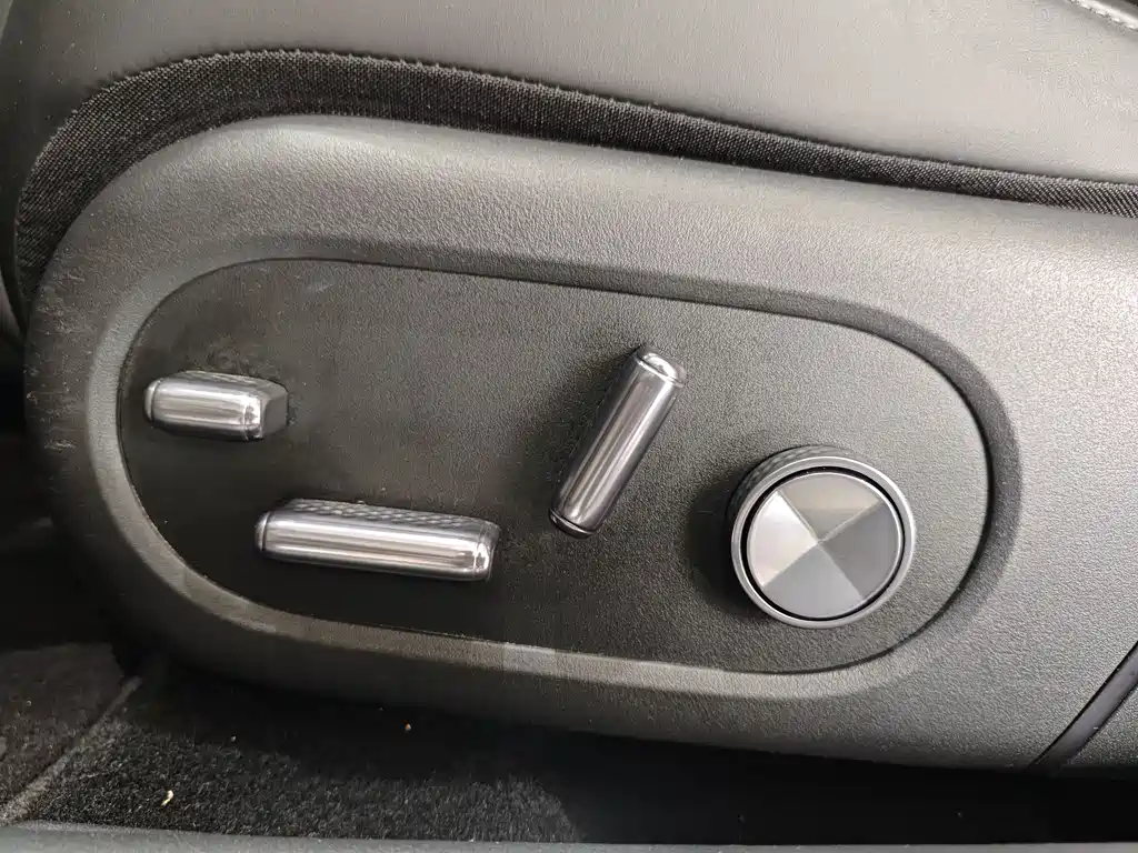 ZEEKR EXTREME KRYPTON 007