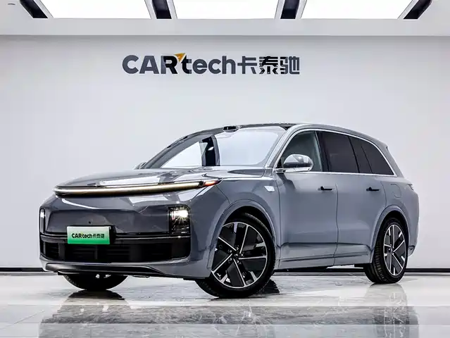 Li Auto IDEAL L8 2025
