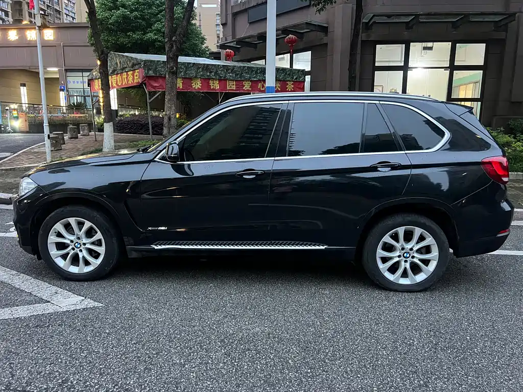 BMW X5 2017 xDrive28i