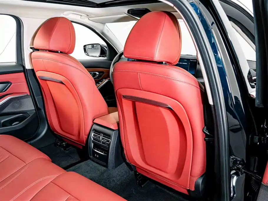 BMW 3 Series — миниатюра 19
