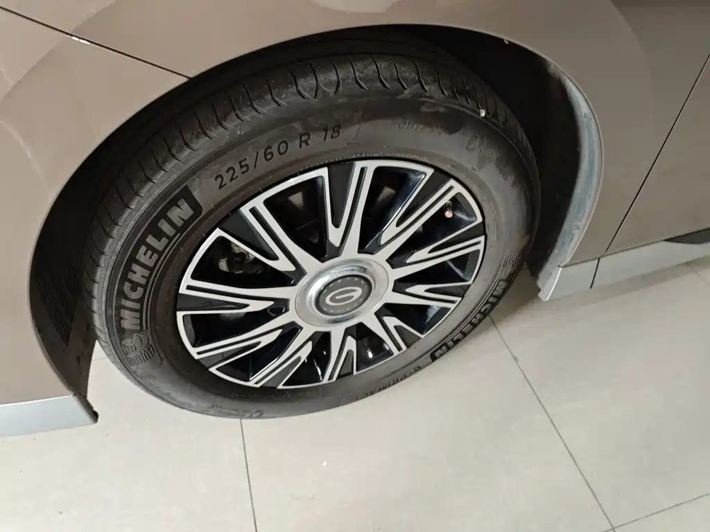GAC Motor Trumpchi E9 — миниатюра 23
