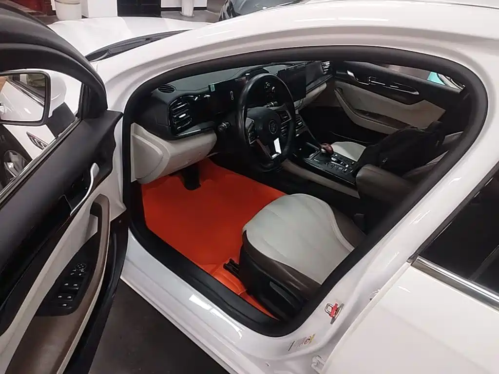 BYD Qin PLUS — миниатюра 21