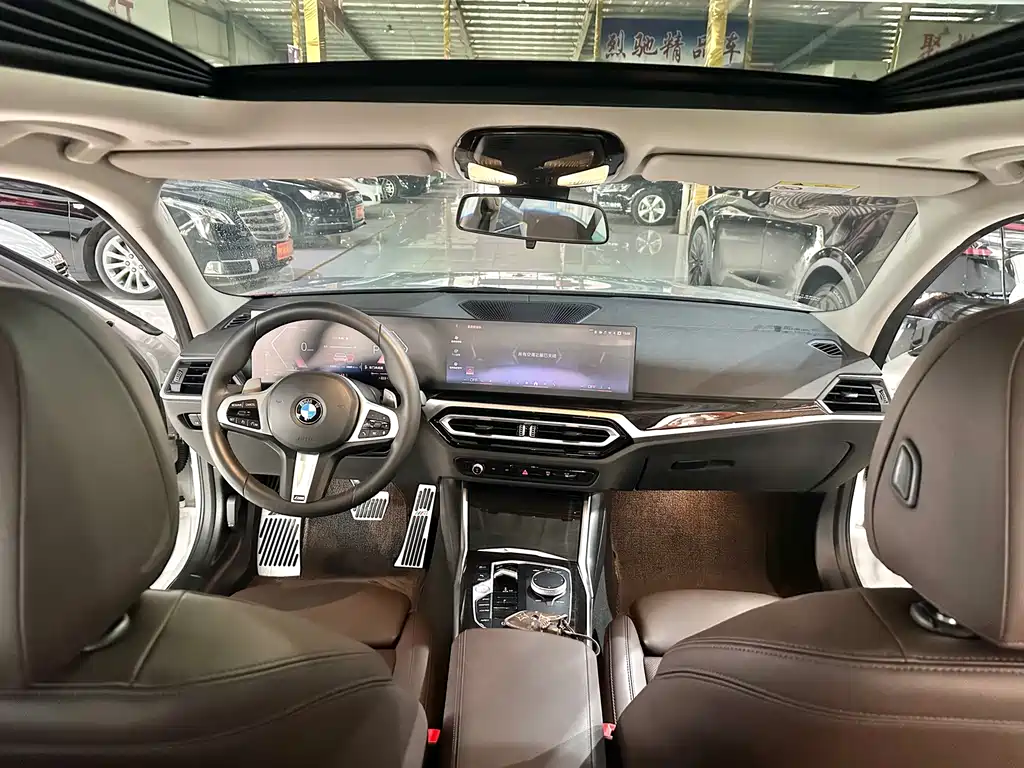 BMW 3 Series — миниатюра 14