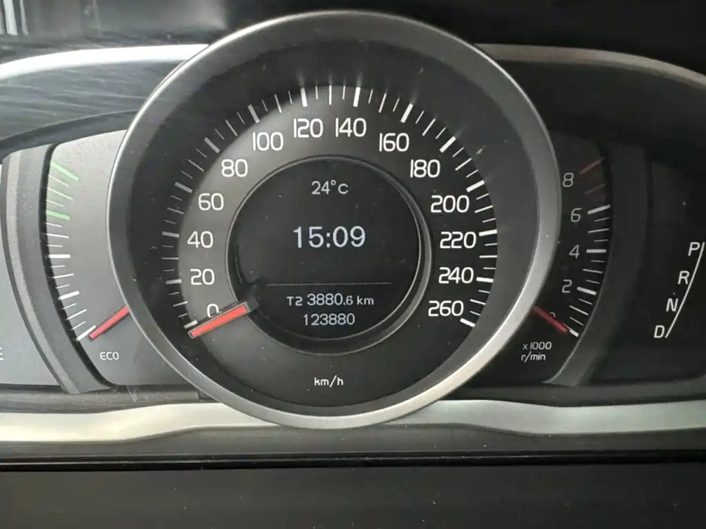 Volvo S60 — миниатюра 3