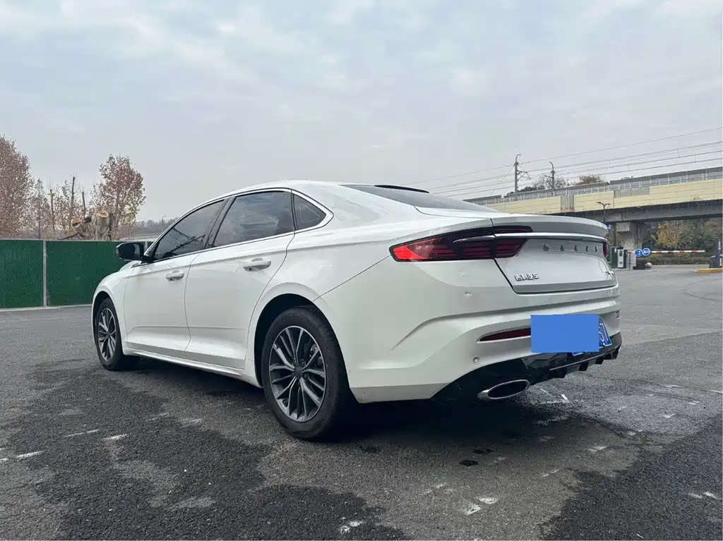 GEELY AUTOMOBILE XINGRUI