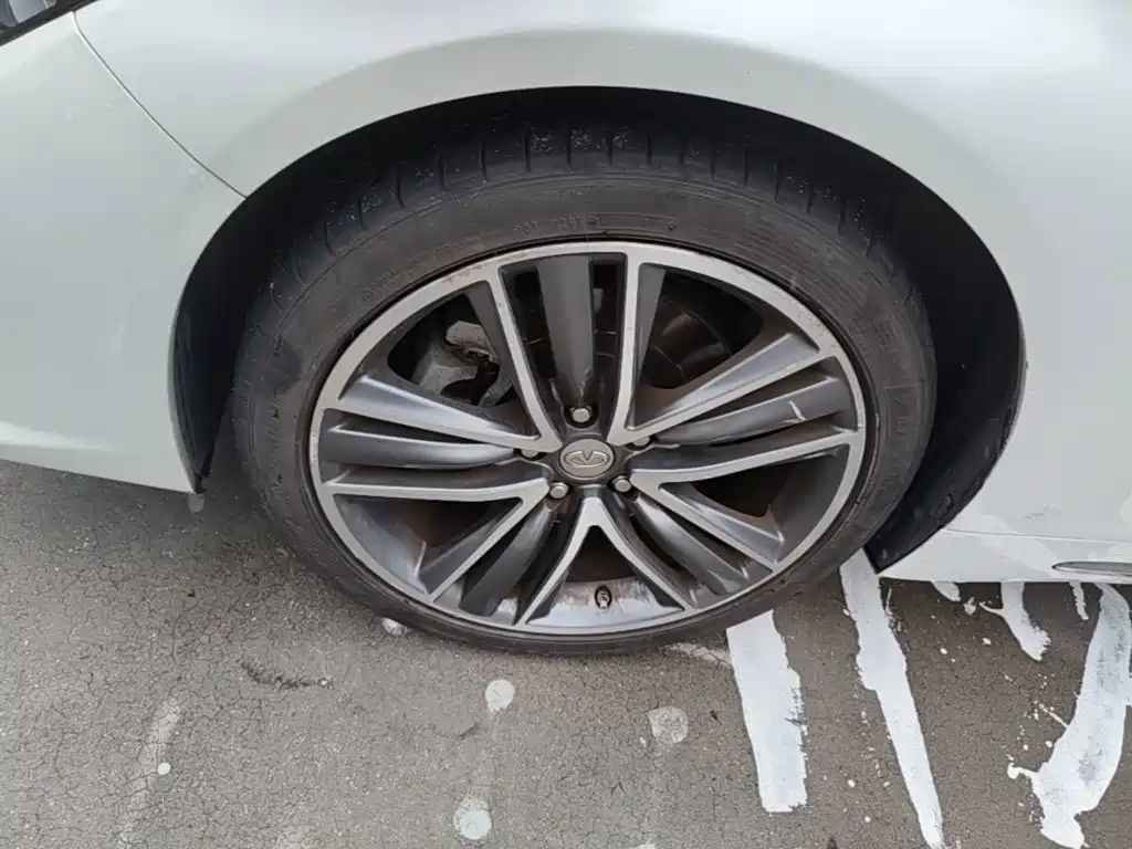 Infiniti Q50L — миниатюра 23