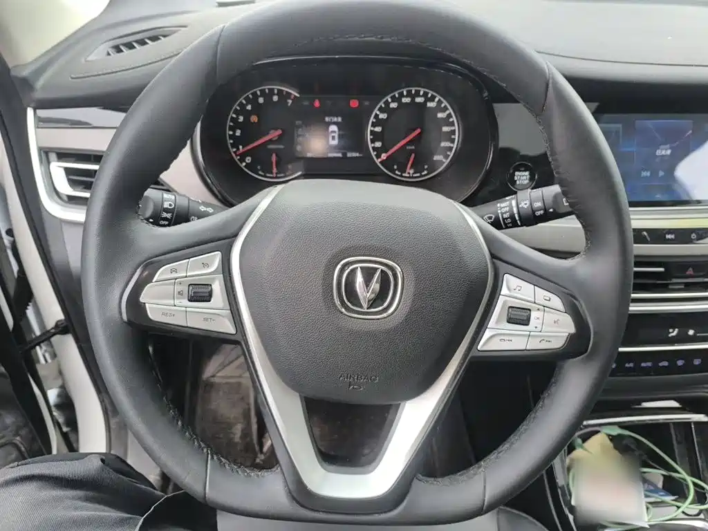 Changan CS35PLUS — миниатюра 6