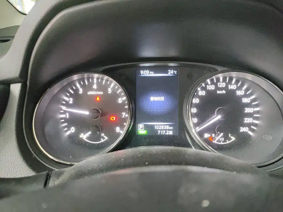 Nissan Qashqai — миниатюра 4