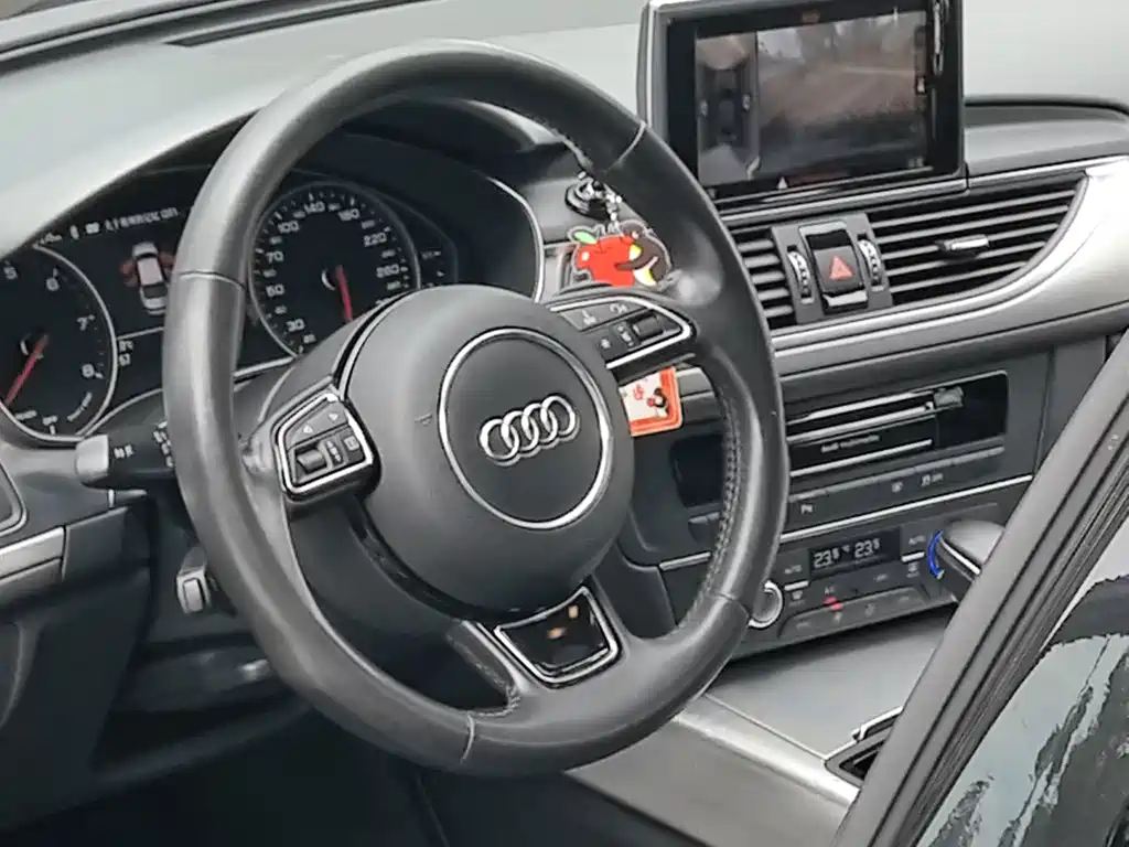 Audi A6L — миниатюра 9