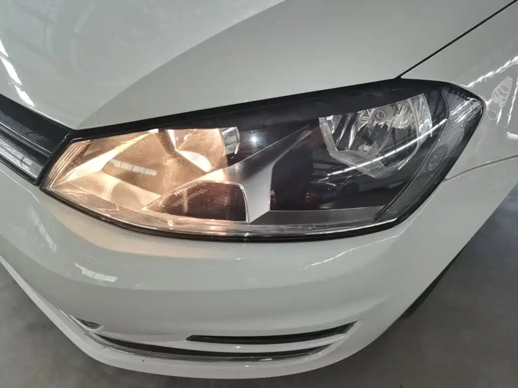 Volkswagen Golf — миниатюра 24
