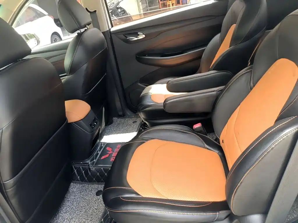 Wuling Hongguang S3 — миниатюра 17