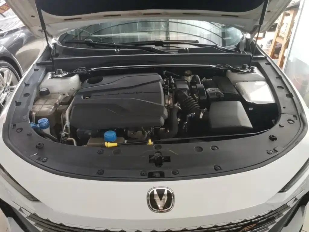 Changan UNI-V — миниатюра 20