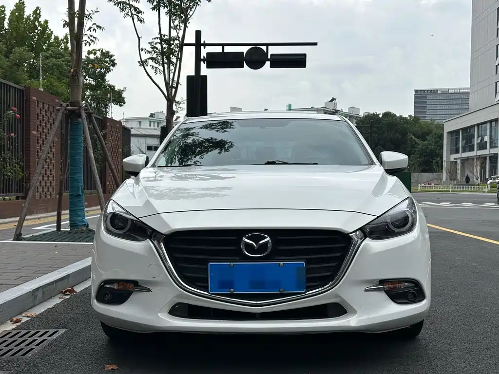 MAZDA 3 ANGKESAILA