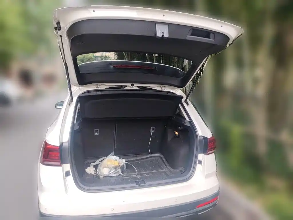Volkswagen Tharu — миниатюра 10