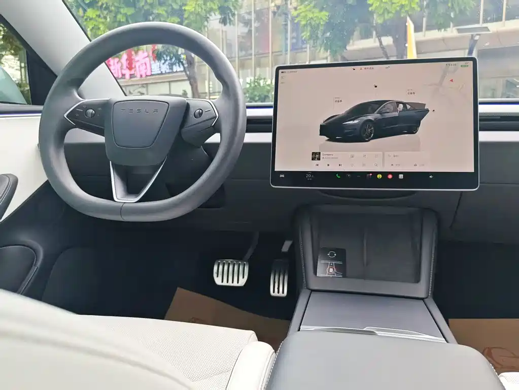 Tesla Model 3 — миниатюра 14