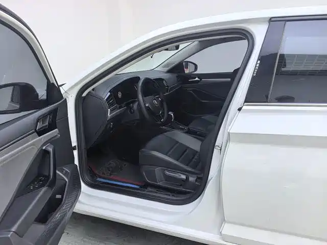 Volkswagen Sagitar — миниатюра 10