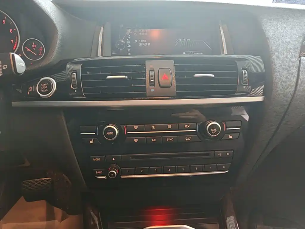 BMW X3 (Import) — миниатюра 13
