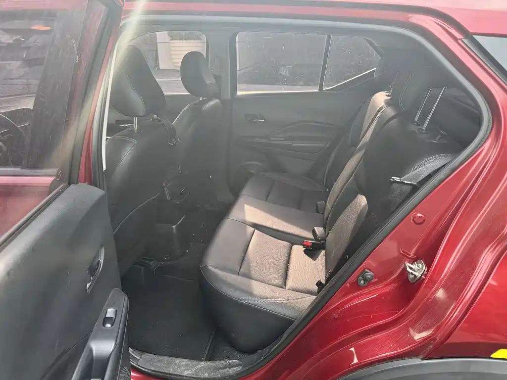 Nissan Kicks — миниатюра 9