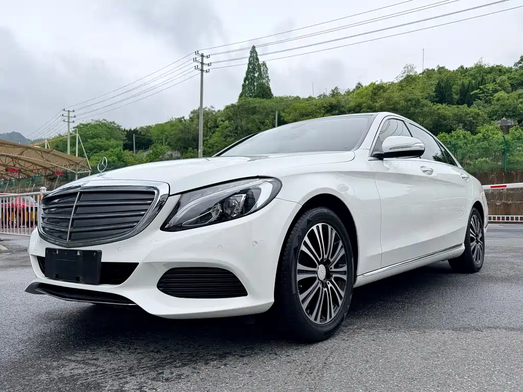Mercedes-Benz C-Class 2016