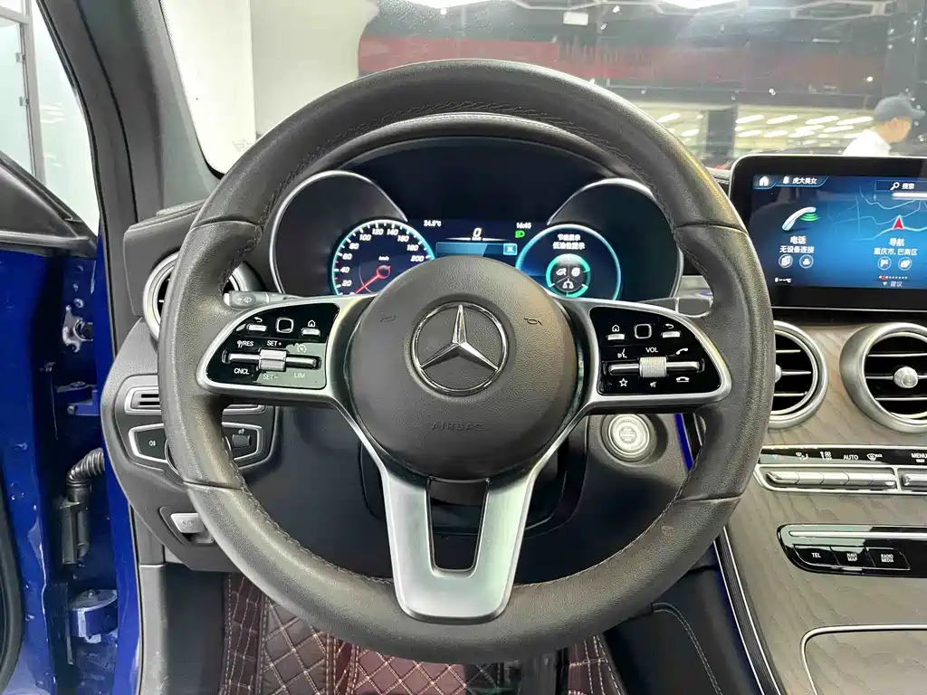 Mercedes-Benz GLC — миниатюра 14