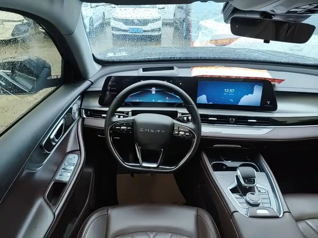 Chery Tiggo 8 Pro 2022 — фото 10