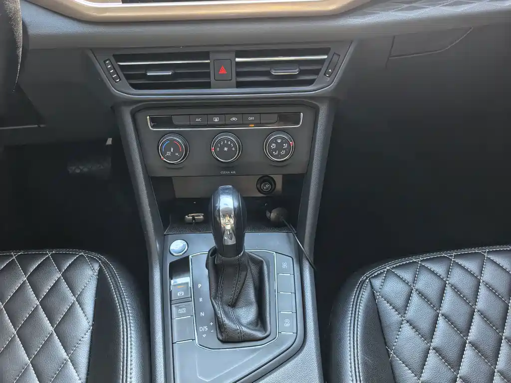 Volkswagen Tharu — миниатюра 13