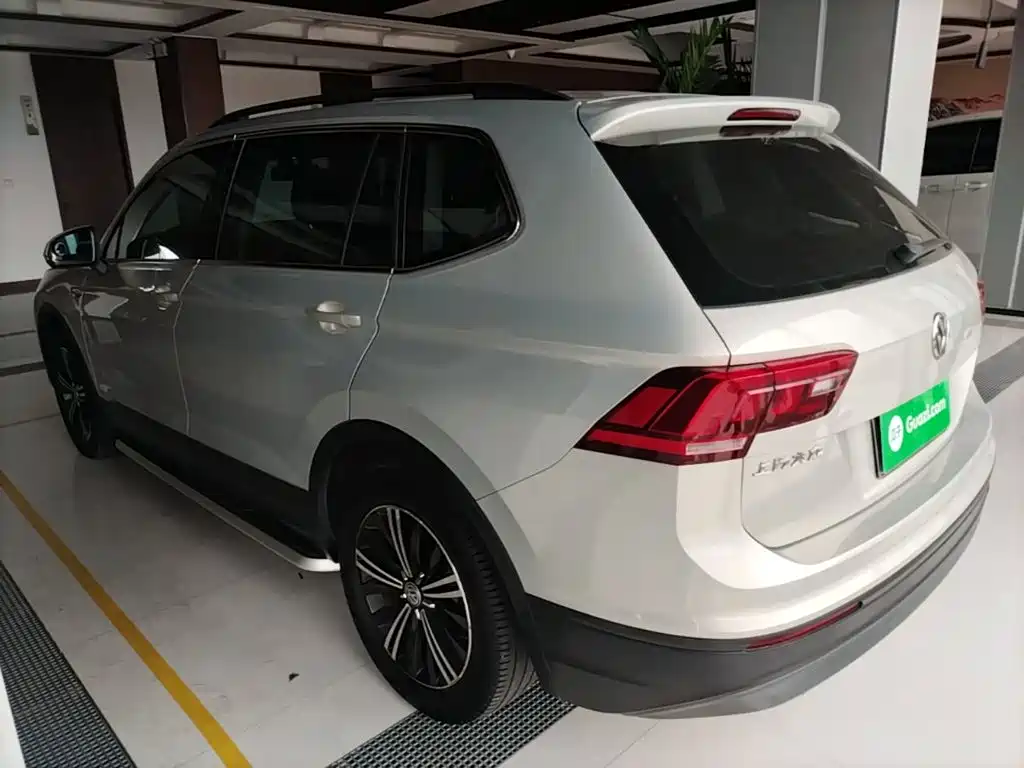 Volkswagen Tiguan L — миниатюра 5