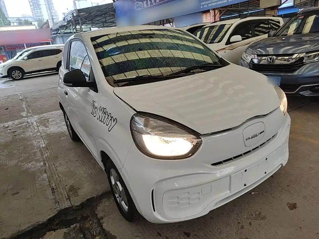 Roewe Clever — миниатюра 4