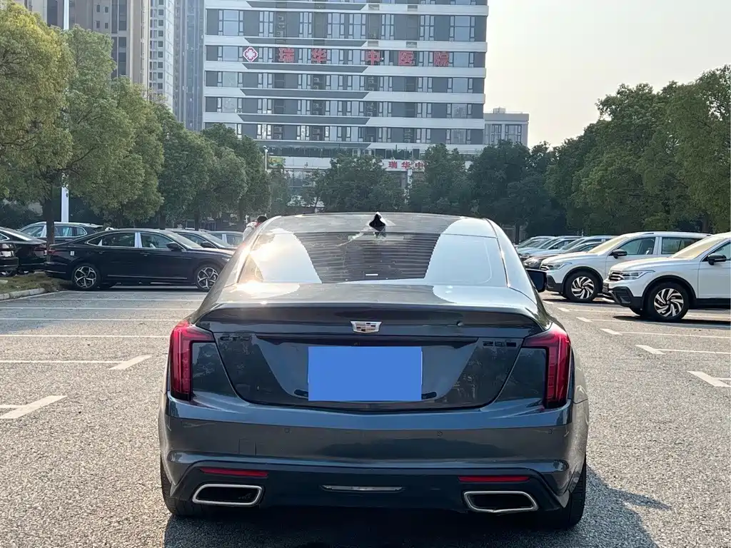 Cadillac CT5 — миниатюра 12