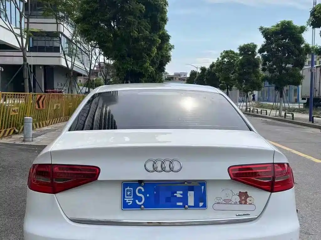 Audi A4L — миниатюра 4