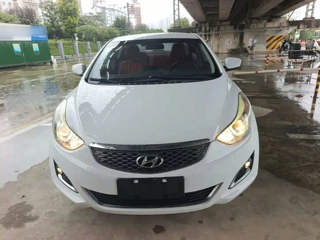 Hyundai Elantra Langdong — миниатюра 3