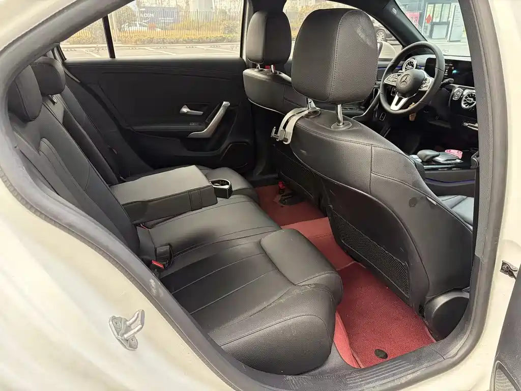 MERCEDES-BENZ A CLASS