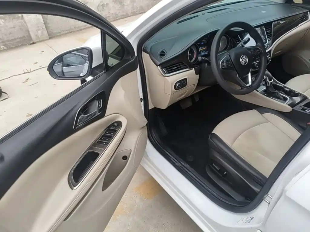 Buick Verano — миниатюра 16